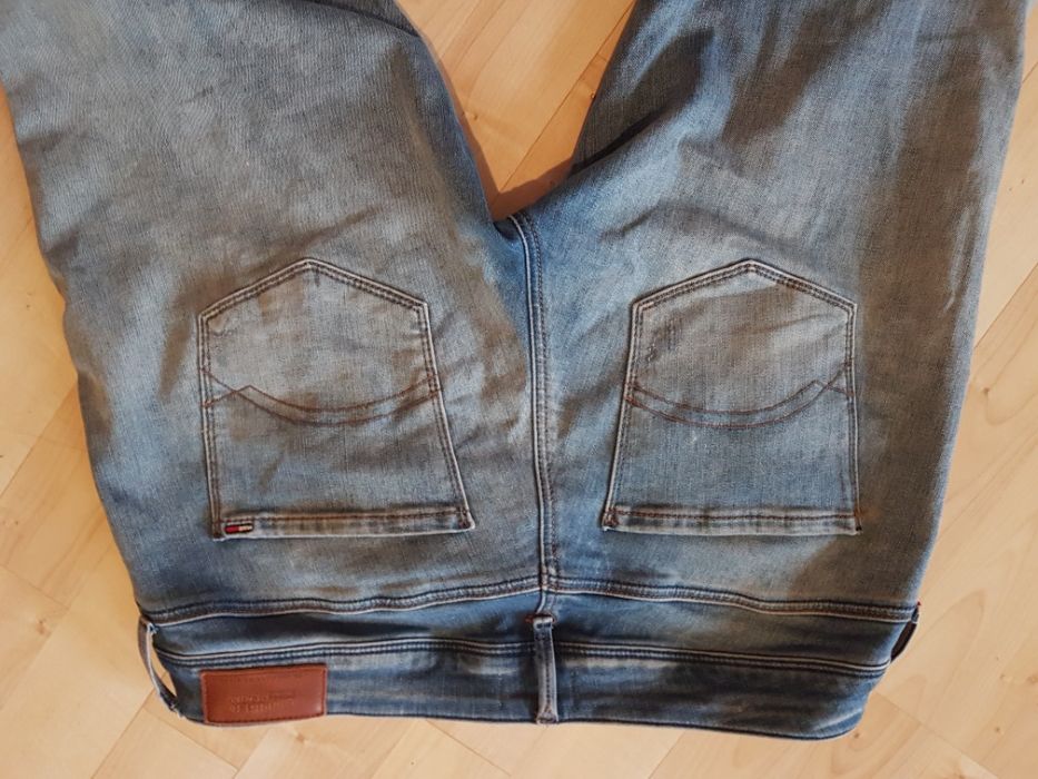 jeansy Hilfiger Denim