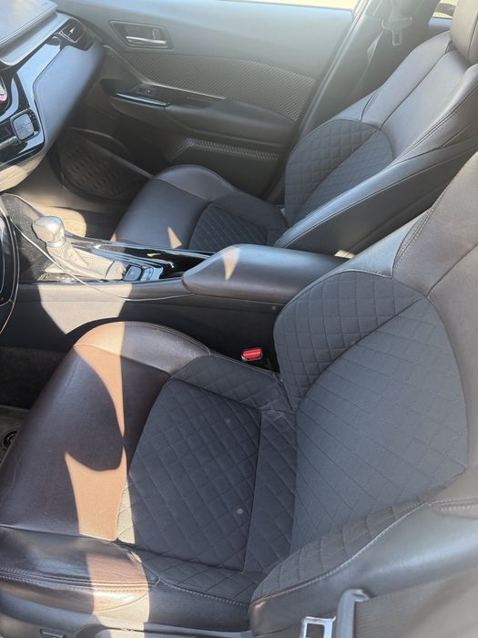 Toyota C-HR 1.8 Hybrid Dynamic / Luxury – 2017 — photo 5