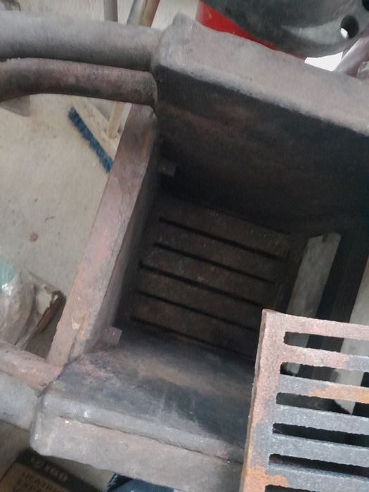 Piec wraz z górnym rusztem