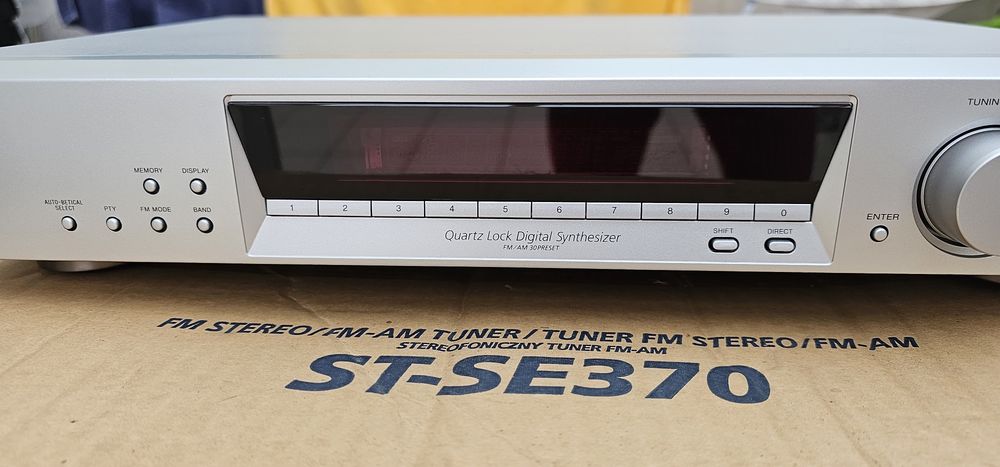 Sony Turner SF SE370 com RDS , como novo.