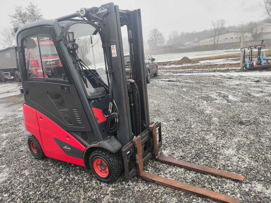 Wózek widłowy H16 z 2017 roku triplex, kabina, przesuw