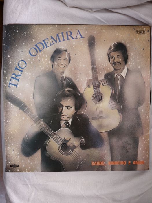 Discos vários artistas