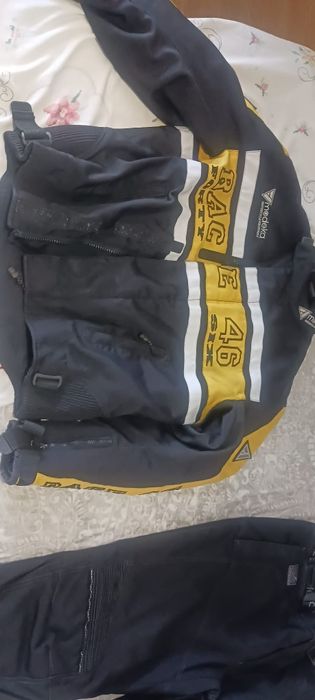 Fato de motar calça e casaco