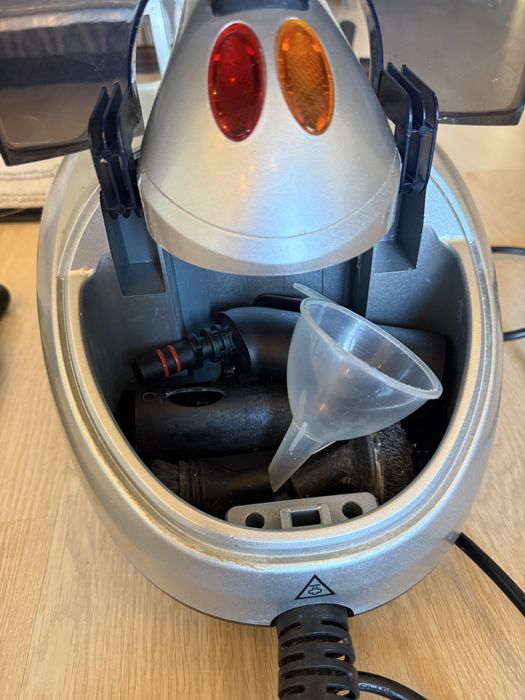 Продам пароочищувач Clatronic dr 3280