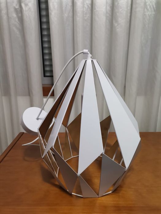 Candeeiro de teto Carlton branco ouro