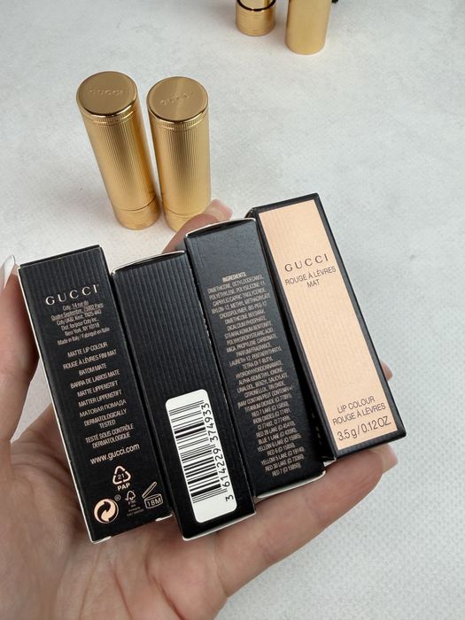 Помада для губ Gucci 208