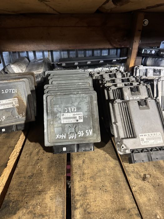 Блок керування двигуном ЕБУ VAG Volkswagen Skoda Audi 2000-2024