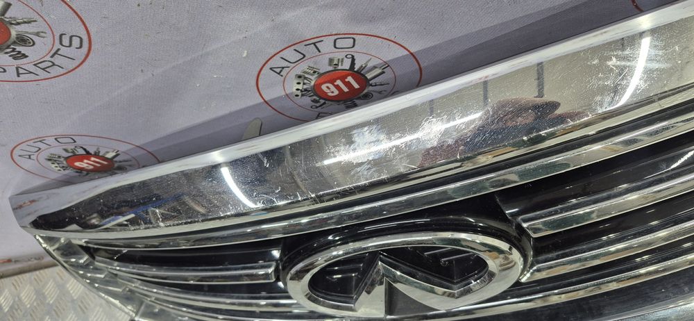 Решітка радіатора під камеру на Infiniti qx60 jx35 2013-2016