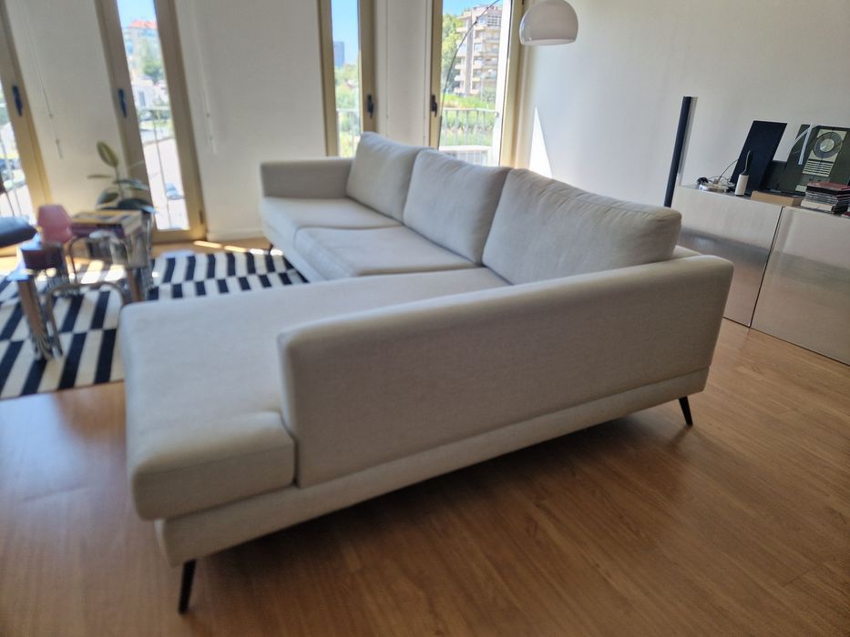 Sofá com chaise lounge El Corte Ingles - 270cm