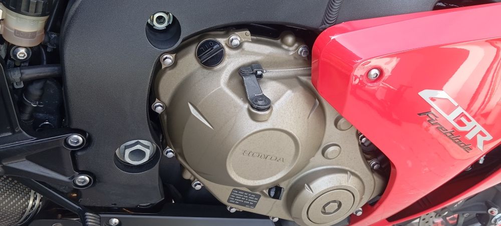 HONDA CBR 1000rr sc59 2010