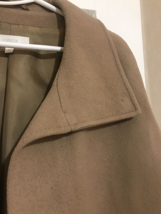 Женское пальто в очень хорошем состоянии