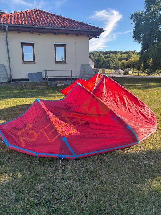 Latawiec North Rebel 12