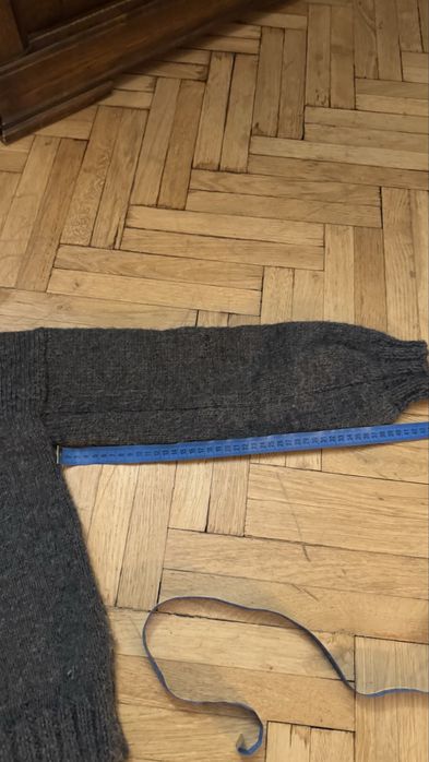 100% wełna szary sweter hand made TOS Arket 303 Avenue Massimo