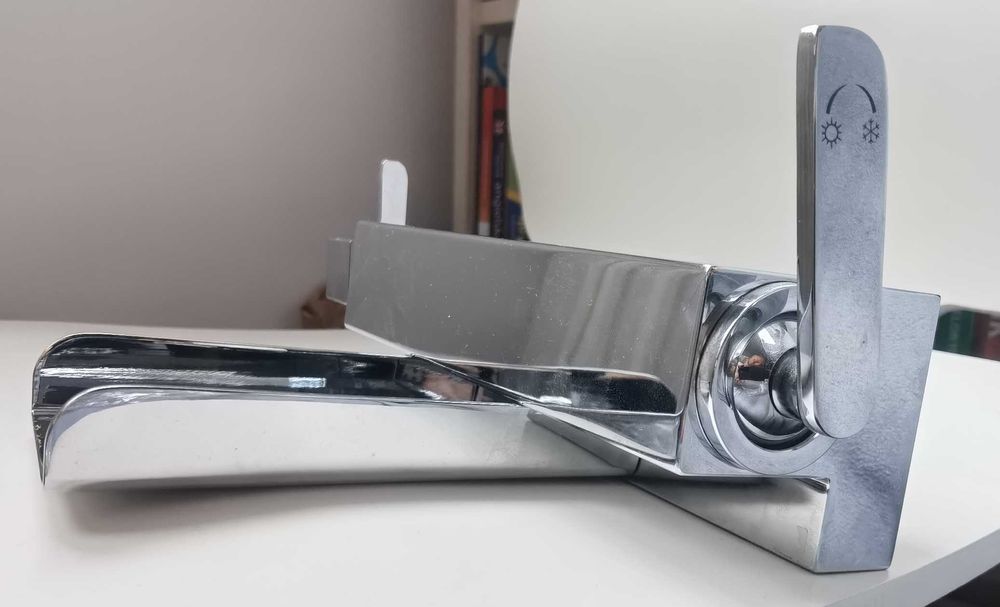 Baterie łazienkowe zestaw kaskadowy