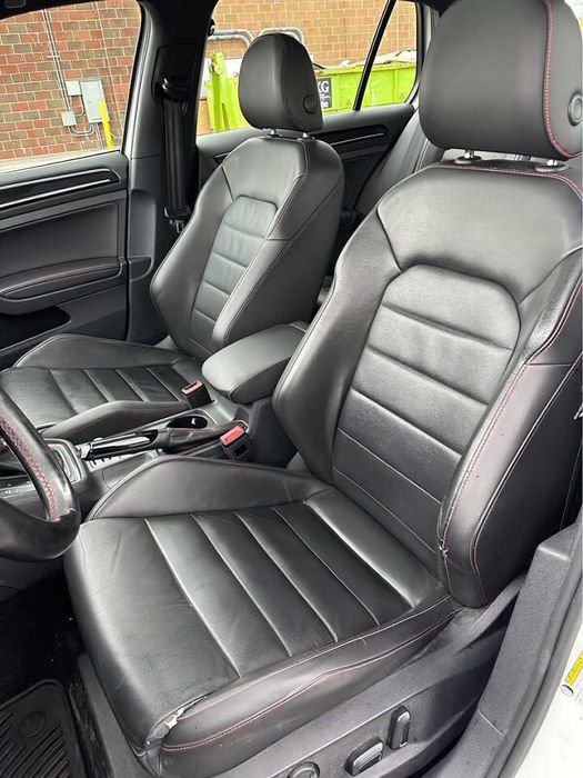 Volkswagen Golf GTI Autobahn      2016