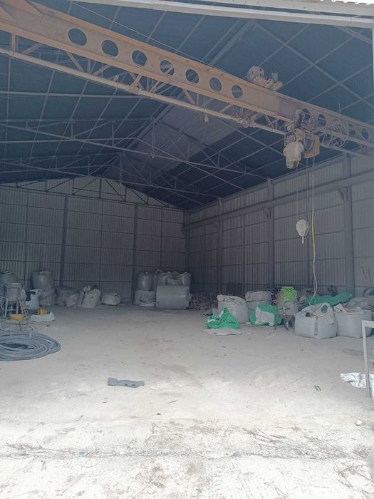 Производственная база с Участком 30 сот Киев 7км / Складские помещения