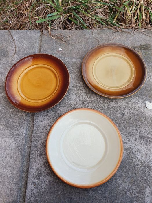 Stary talerzyk Tułowice jasny beż