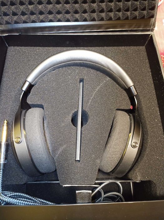 Наушники MassDrop Focal Elex (Focal Elear)