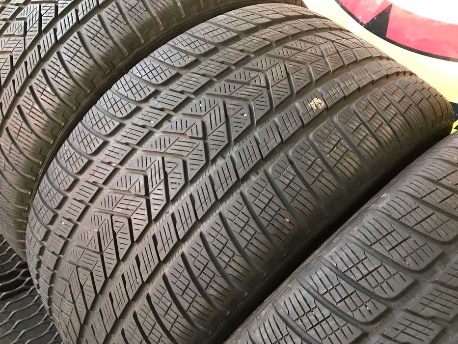 275/40/21 305/35/21 Pirelli Scorpion Winter NO