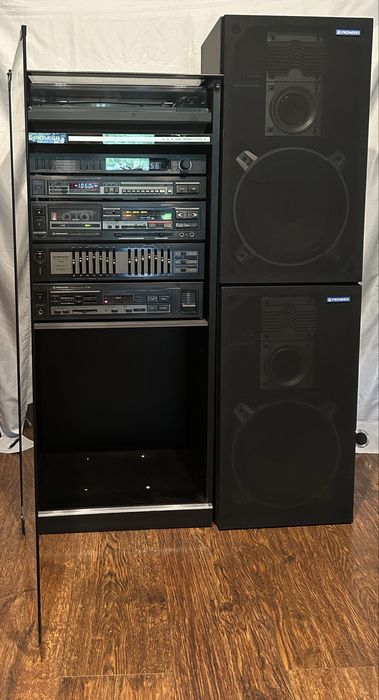 Wieża Pioneer gramofon/korektor/zegar/tuner + wzmacniacz, deck i głośniki