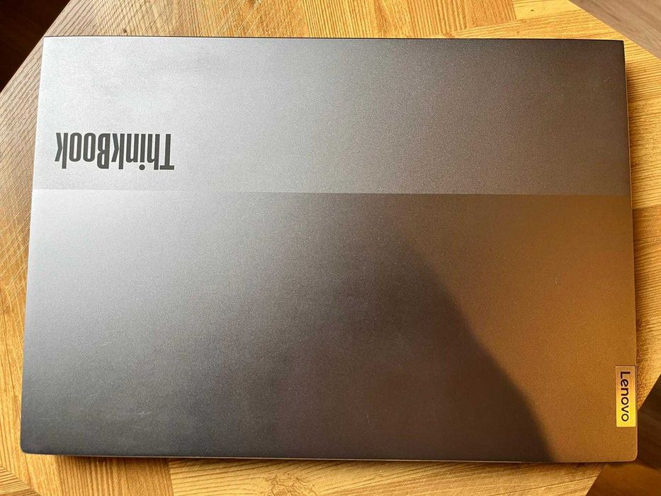 Lenovo ThinBook 13s G4 Intel Core i7 4,7 GHz, 16 GB RAM / 512 GB szary