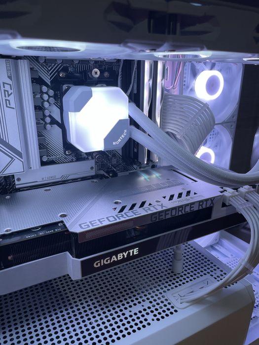 *Promoção Natal* PC Gaming RTX 3080 | Ryzen 5 7500F | 32GB DDR5