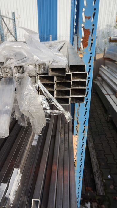 Profil kwasoodporny, nierdzewny 40x20x1,2 SZLIF gat. 1.4301/304