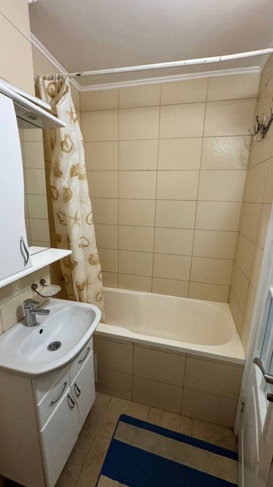 Продаж 1 кімнатної  квартири з гаражем.