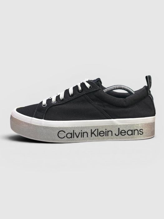 Buty Sportowe Calvin Klein Flatform Vulcanized 3 Czarny Biały Rozmiar 41