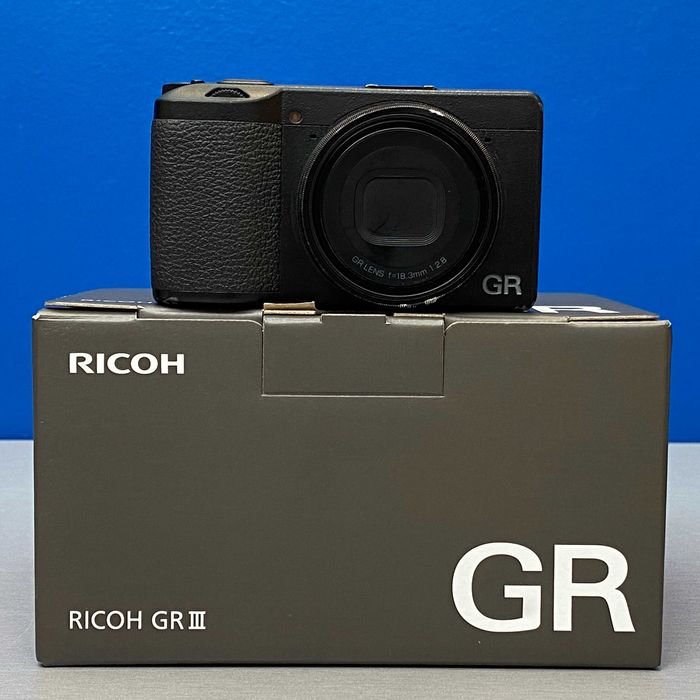 RICOH GR III | 24.2MP | 28mm f/2.8