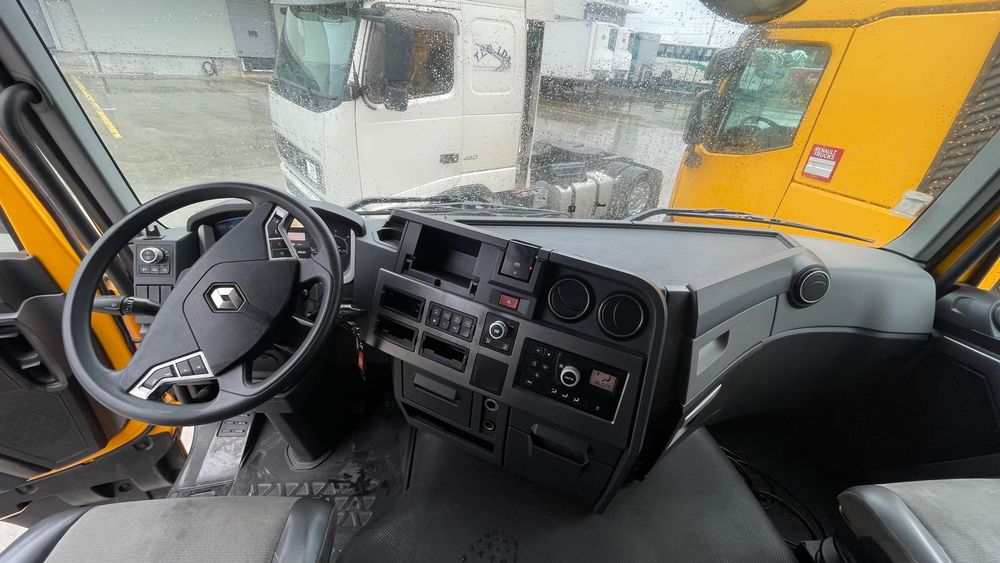 Renault T480, Ano 2017