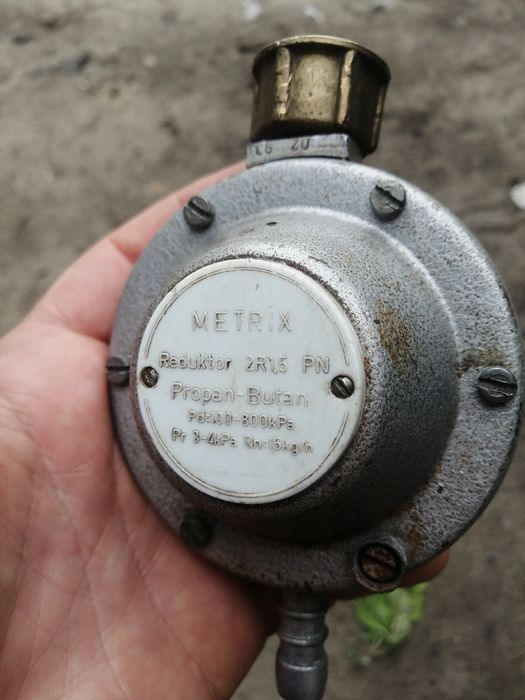 Reduktor gazowy do butli propan-butan Metrix 2R1.5