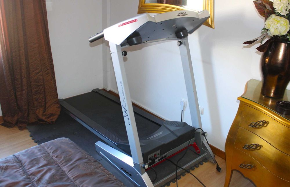 Passadeira de corrida BH Fitness