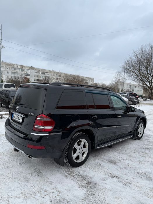 Mercedes GL 7 місць повний привід газ бенз гільзован в чудовому стані