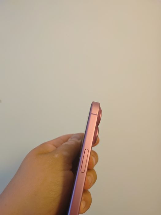 iPhone 16 Plus 128GB