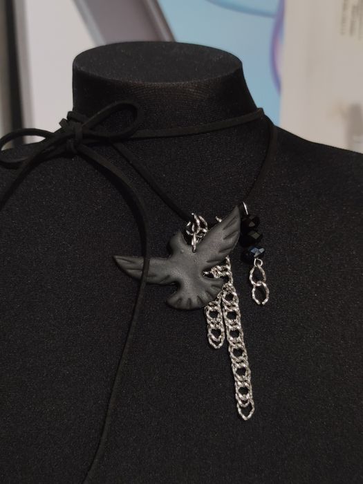 Чокер підвіска пташка жовто-блакитна, прикраси на шию