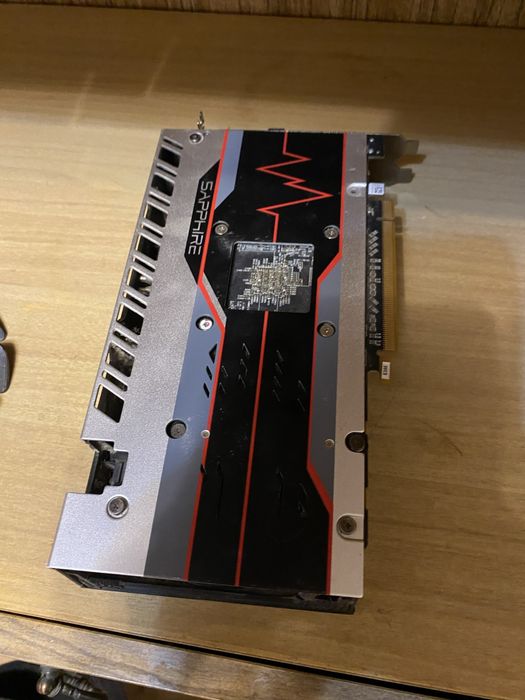 Видеокарта  SAPPHIRE Radeon Rx570