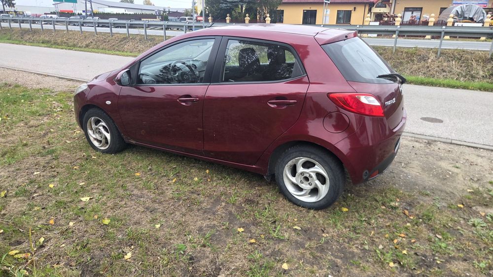 Mazda 2 1.4 benzyna +gaz 2011 rok
