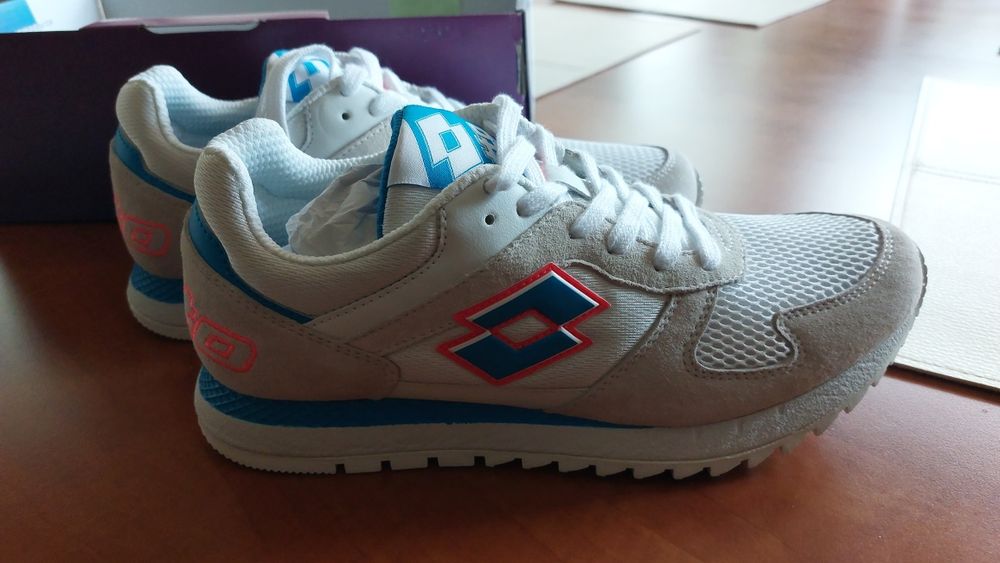 Buty obuwie sportowe LOTTO RUNNER rozm. 38,5