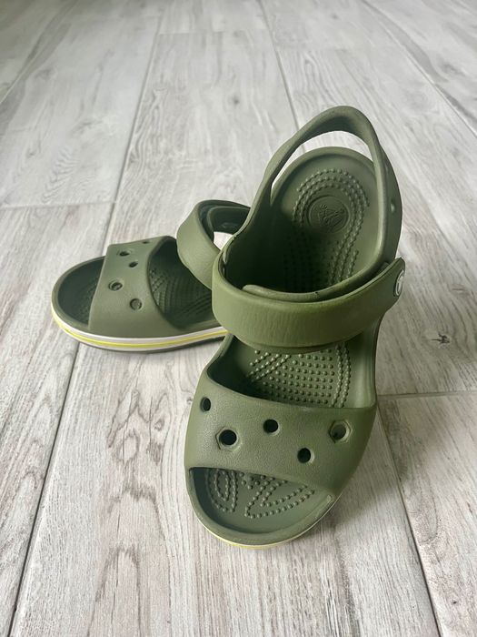 Sandały Crocs C12