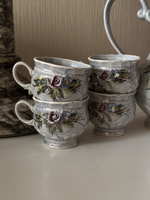 Кавовий сервіз з ліпленням
