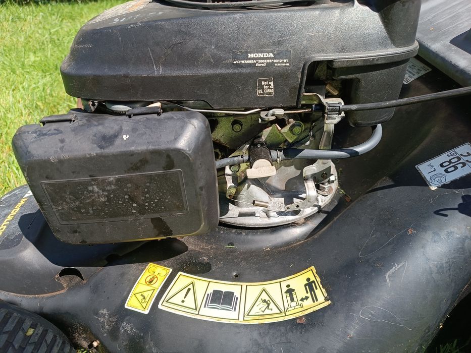 Газонокосарка самохідна двигун Honda