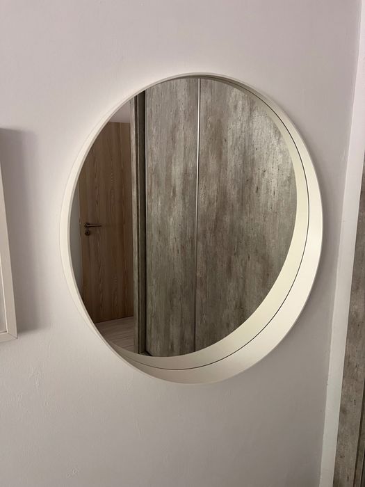 Dois Espelhos Grandes – Redondo 80 cm + IKEA 75 × 165 cm