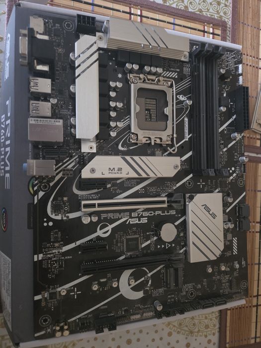 Asus PRIME B760-PLUS Материнка
