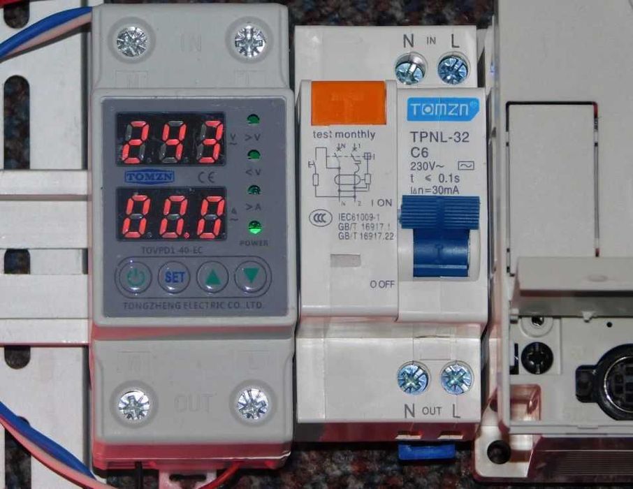 Реле напруги TOMZN 40А Реле напряжения Зубр