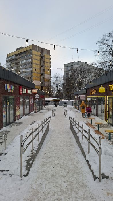 Продам 1к квартиру Тополя 2, д 43 за дуже  привабливою ціною.