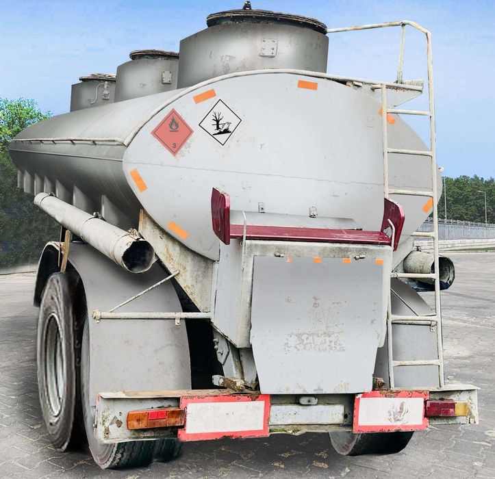 Продам напівпричіп- цистерна, бочка на 20 980 л .Луцьк. Волинська обл.