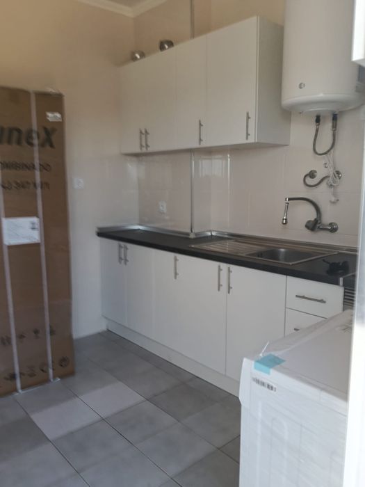 Aluga-se T1+1 Olhão