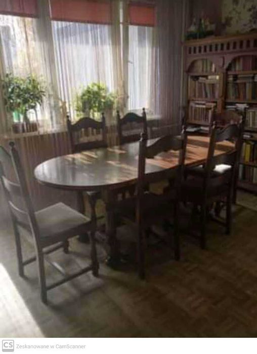 Sprzedam stary stół i 6 krzeseł