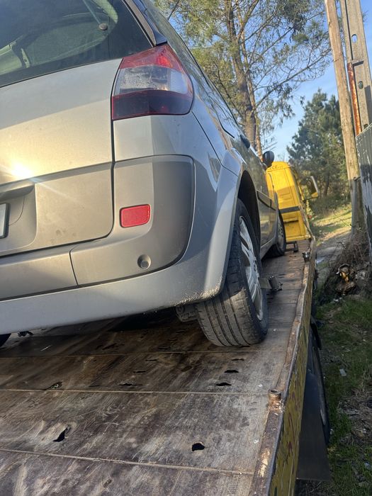 para peças Renault Scenic 1.5 Dci ano 2004